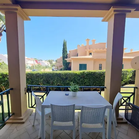 Semesterbostad Charming Albufeira